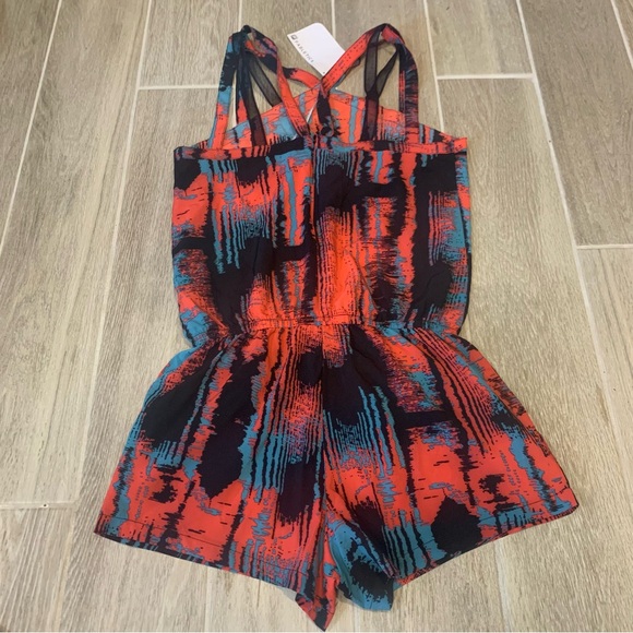 NWT $85 Fabletics Multicolor Romper - Picture 4 of 5